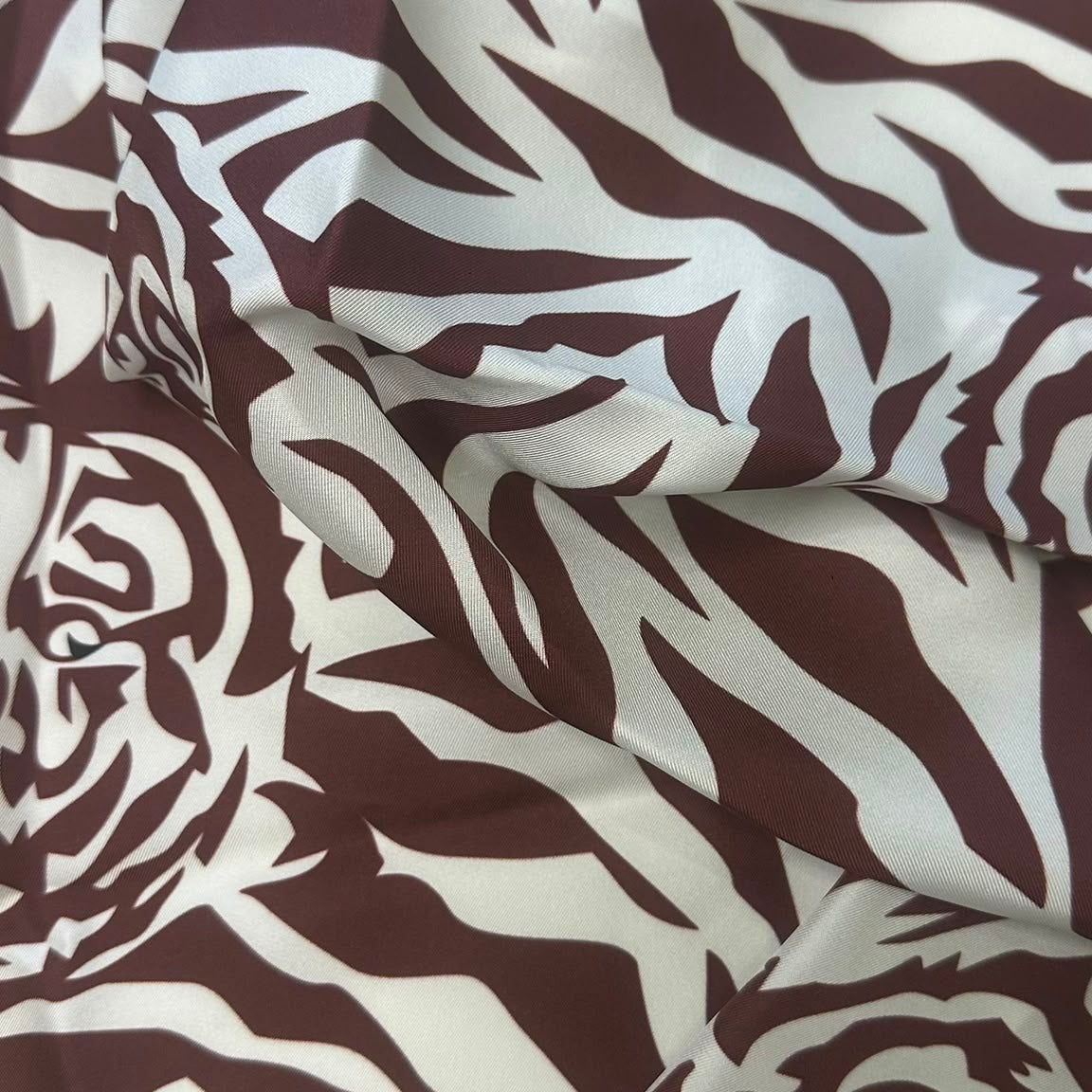 Giovanni Boulera Burgundy Tiger Print Mulberry Twill Silk Scarf 90x90 cm