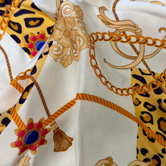Giovanni Boulera Burgundy Leopard Chain Pattern Mulberry Twill Silk Scarf 65x65 cm
