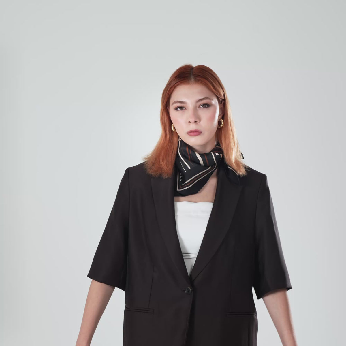 Giovanni Boulera Karamel Geometri Mulberry Twill İpek Fular 50 cm x 50 cm
